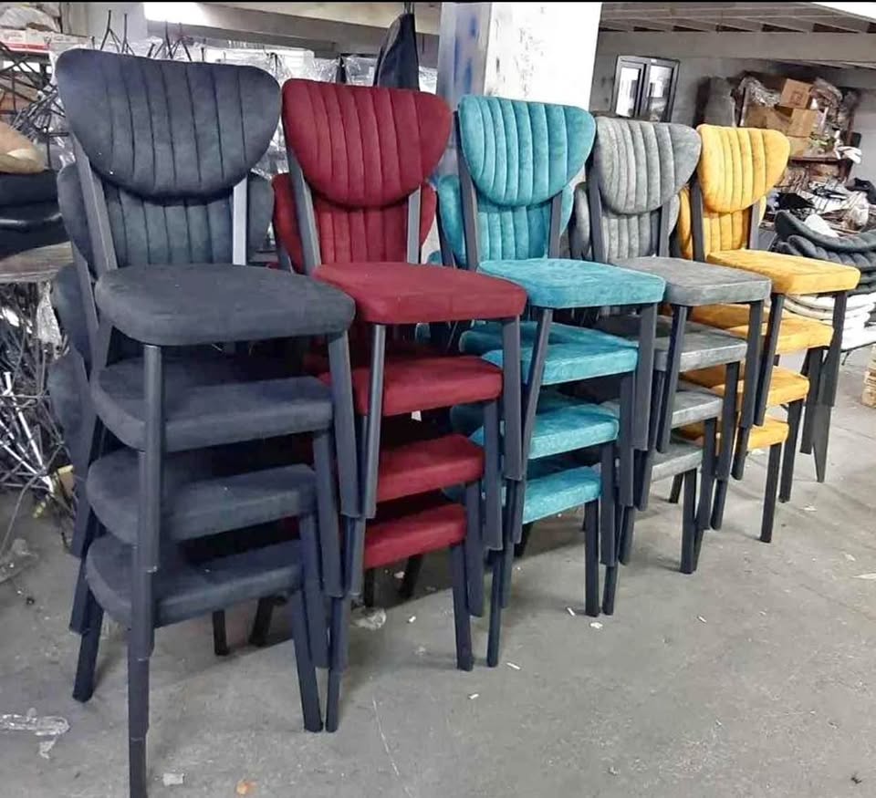Yemek Masası Takımı (6 Sandalye+1 Açılabilir Masa)